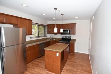 724 E Devonshire #308_1792