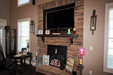 201 Brookside Dr, Cookeville, TN 38506 - photo 4