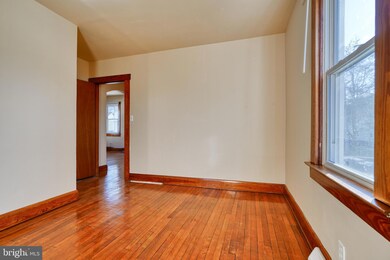 800 Silver Ave, Essex, MD 21221 - photo 7