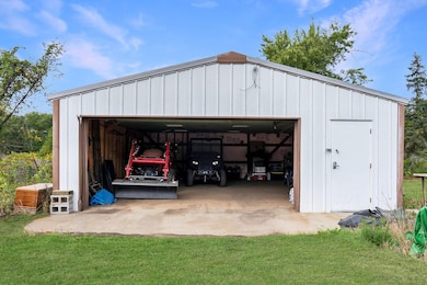 N13067 12th Ave, Necedah, WI 54646 - photo 4