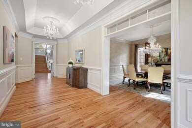 3816 Village Park Dr, Chevy Chase, MD 20815 - photo 4