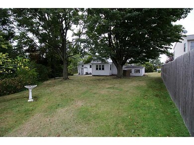 50 Pera St, Warwick, RI 02886 - photo 2