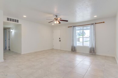 4631 N 48th Dr, Phoenix, AZ 85031 - photo 6