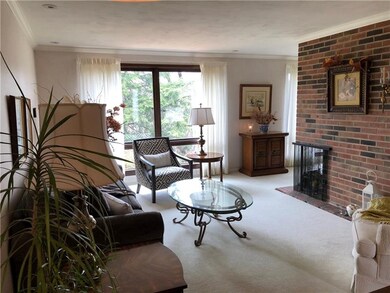 15x17 Spacious Living Room with Beautiful Exterior