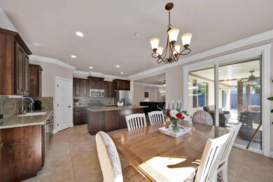 615 Rogue River Way, Redding, CA 96003 - photo 5