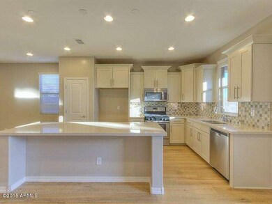 009_Kitchen.jpg