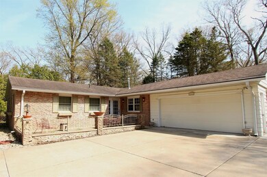 115 Oakdale Way, Michigan City, IN 46360 - photo 2