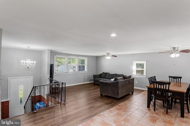 17849 Curtis Dr, Dumfries, VA 22026 - photo 4