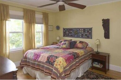 9 Irving St, Arlington, MA 02476 - photo 4