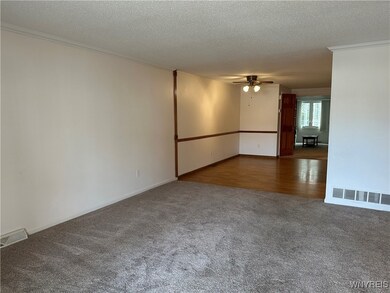Living / Dining Room Combo
