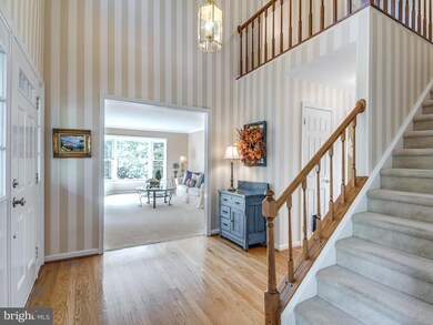 11617 Deer Forest Rd, Reston, VA 20194 - photo 3