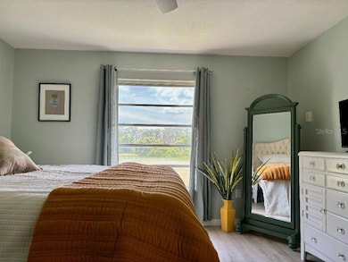 1041 Capri Isles Blvd unit 219, Venice, FL 34292 - photo 4