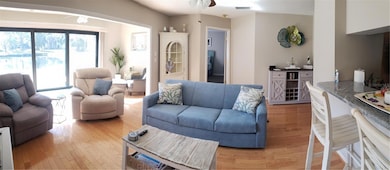 772 Bird Bay Dr N unit 104, Venice, FL 34285 - photo 4