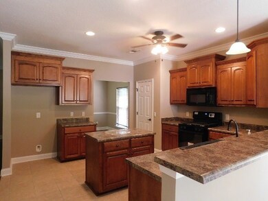 576 Creekside Dr, Gray, GA 31032 - photo 4