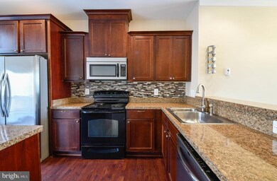 705 Woodstream Blvd unit 803, Stafford, VA 22556 - photo 5