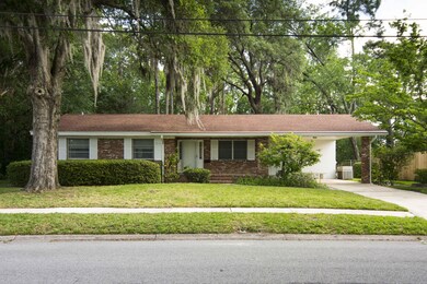 723 Grove Park Blvd, Jacksonville, FL 32216 - photo 3