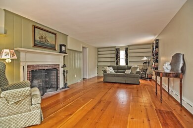 15 Highland St, Hopedale, MA 01747 - photo 3