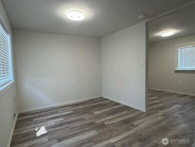 506 107th St S, Tacoma, WA 98444 - photo 2