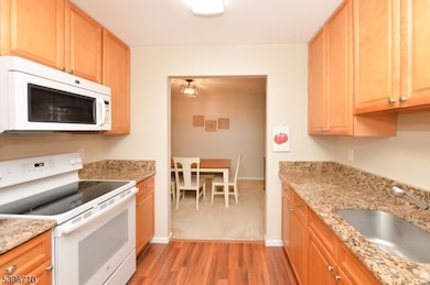 50 Rock Rd unit B6, Hawthorne, NJ 07506 - photo 7