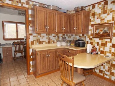 1302 Howard St, West Newton, PA 15089 - photo 7