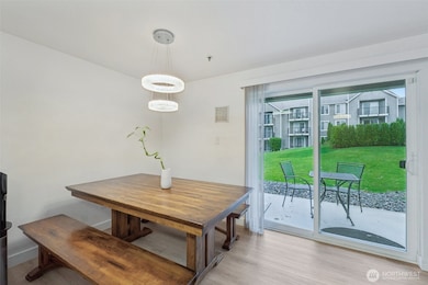 12510 109th Ct NE unit E101, Kirkland, WA 98034 - photo 4