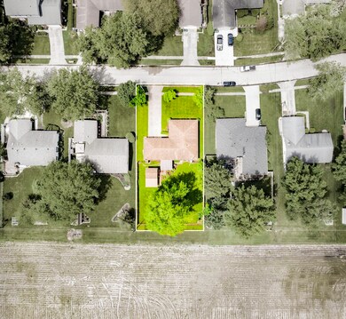 3109 W Twickingham Dr, Muncie, IN 47304 - photo 2