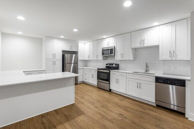 907 N Beacon St unit 202, Dallas, TX 75214 - photo 5