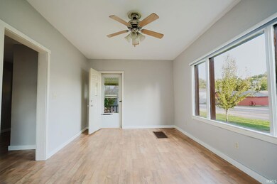 208 Washington St, Dunreith, IN 47337 - photo 6