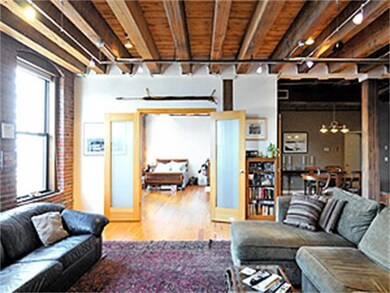 108 Lincoln St unit 5B, Boston, MA 02111 - photo 5