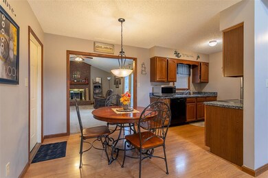 5255 W Sherwood Dr, Newburgh, IN 47630 - photo 5