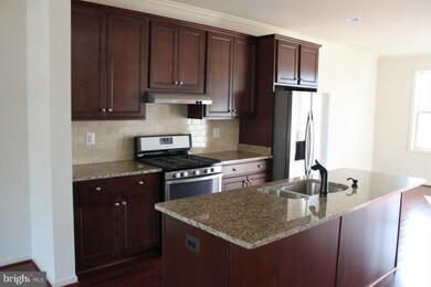 6676 Bartrams Forest Ln, Haymarket, VA 20169 - photo 6