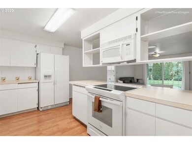 1512 Somera Dr, Forest Grove, OR 97116 - photo 5