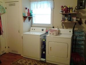 Laundry room/pantry