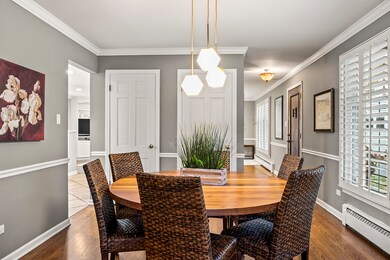 2938 Peachgate Ct, Glenview, IL 60026 - photo 6