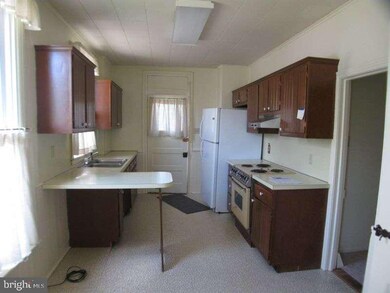 19 E North St, Waynesboro, PA 17268 - photo 4