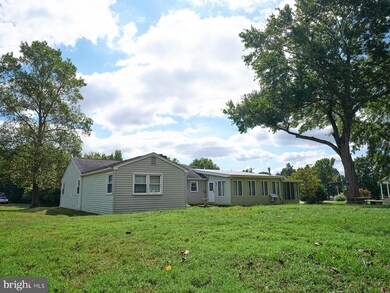 559 Salem Church Rd, Newark, DE 19702 - photo 5