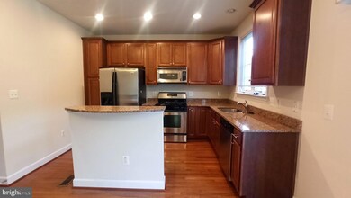 561 Odendhal Ave, Gaithersburg, MD 20877 - photo 6