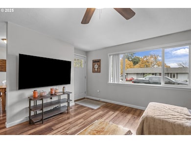 277 E 13th St, La Fayette, OR 97127 - photo 7