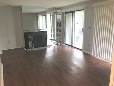 140 Shepard Ave unit 140, Hamden, CT 06514 - photo 7