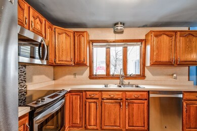 9 Hemlock Dr, Medway, MA 02053 - photo 6