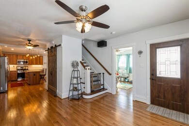 617 Metcalf St, Maxwell, IA 50161 - photo 2