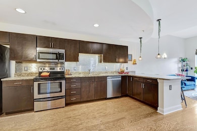 1326 Vine St, Cincinnati, OH 45202 - photo 6