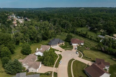 4705 Savannah Ct SE, Cedar Rapids, IA 52403 - photo 4