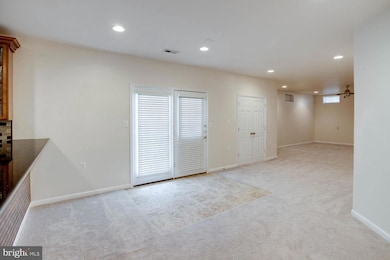 42100 Porch Light Dr, Aldie, VA 20105 - photo 3