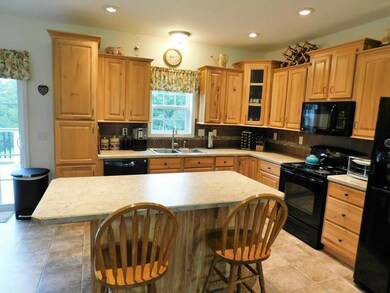 Eat In Kitchen