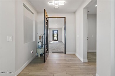 Foyer (2) (1)