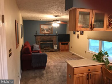 6206 Derby Dr, Frederick, MD 21703 - photo 5