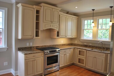 3450 Randall St, Jacksonville, FL 32205 - photo 7