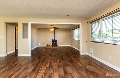 27413 76th Dr NW, Stanwood, WA 98292 - photo 5