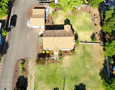 1151 Brookdale Ave, Medford, OR 97504 - photo 2